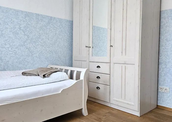 Rosenhuus Wildrose Шпикерог